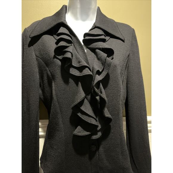 Vtg St John Black Santana Knit, Ruffled Front & Sleeve Cuff Jacket Size 2 EUC - Picture 7 of 8